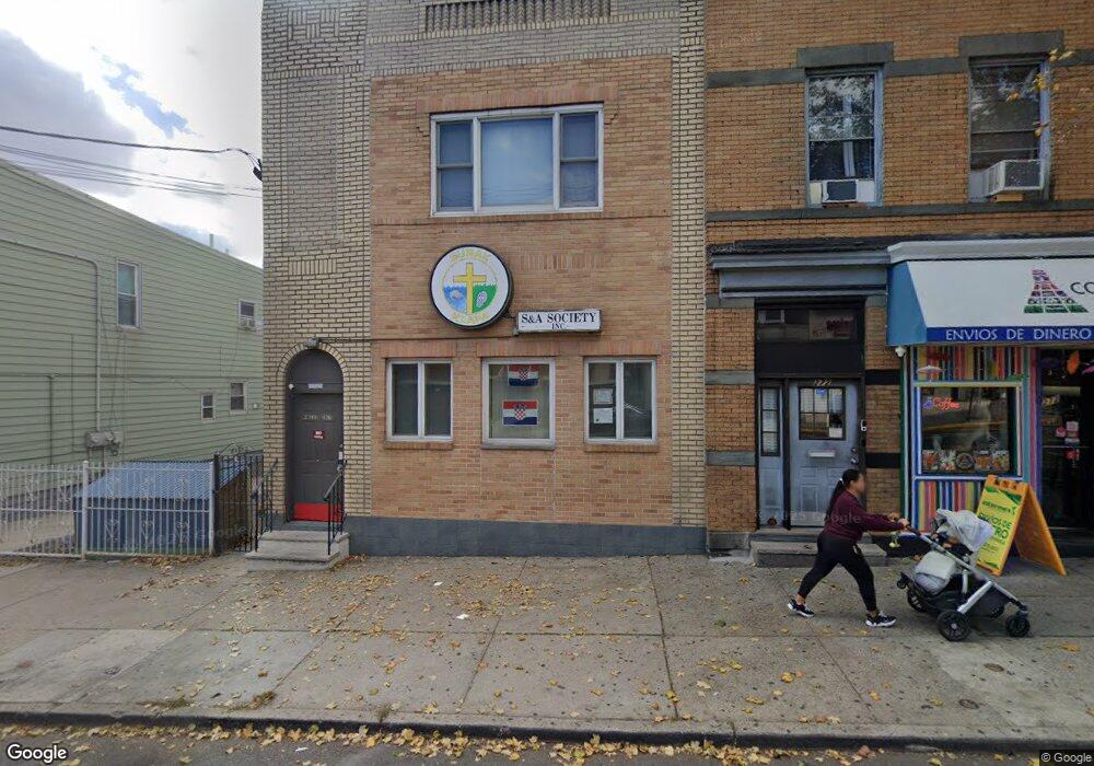 270 Walker St, Fairview, NJ 07022 - photo 1