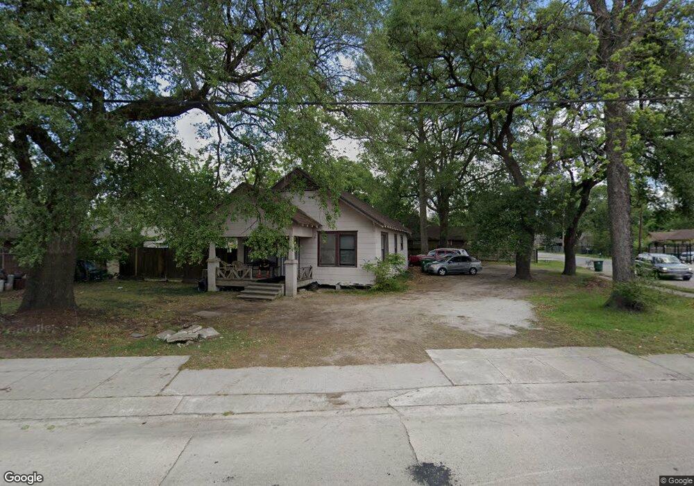 9016 Fulton St, Houston, TX 77022 - photo 1