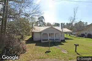 315 S 3rd St, Greensburg, LA 70441