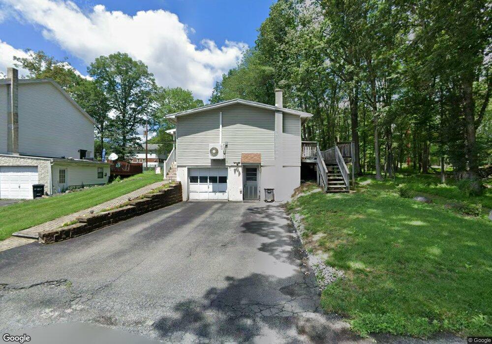 15 Lorraine St, Tamaqua, PA 18252 - photo 1