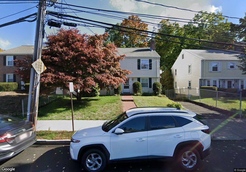 8 Willow St unit 10, Newton Center, MA 02459 - photo 1