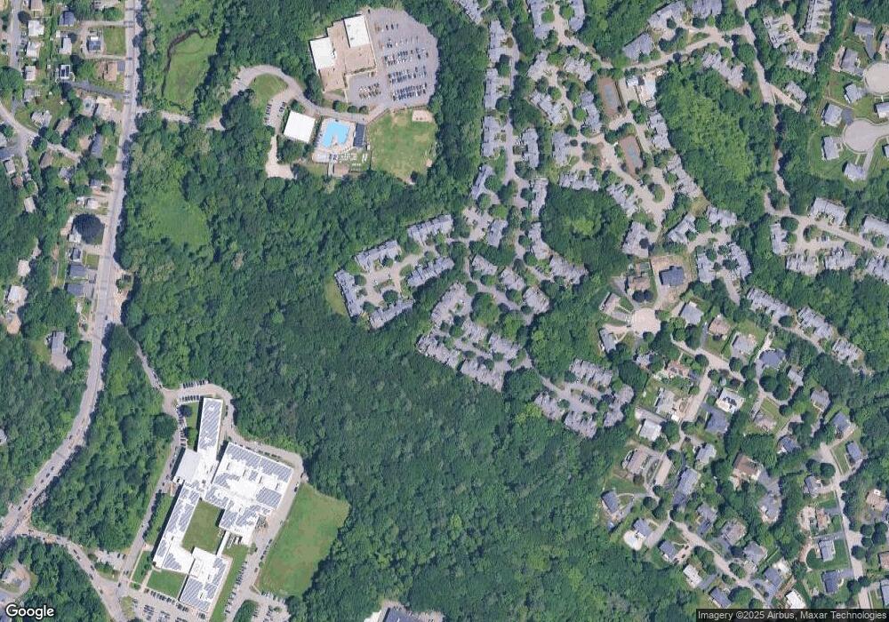 161 Bishops Forest Dr unit 159, Waltham, MA 02452 - photo 1