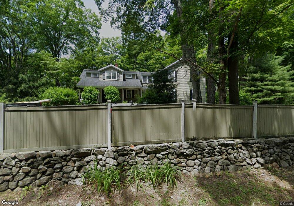 496 Trinity Pass Rd, New Canaan, CT 06840 - photo 1