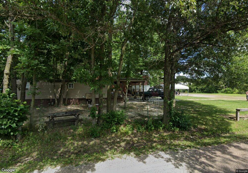 12098 N 900th St, Effingham, IL 62401 - photo 1