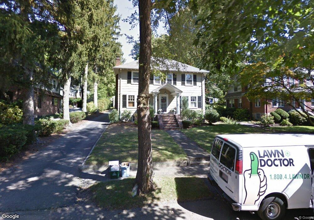 16 Greenleaf Rd, Milton, MA 02186 - photo 1