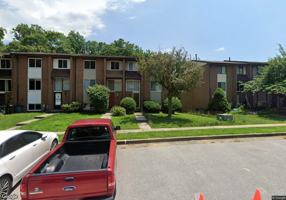 9261 Bellbeck Rd, Parkville, MD 21234 - photo 1