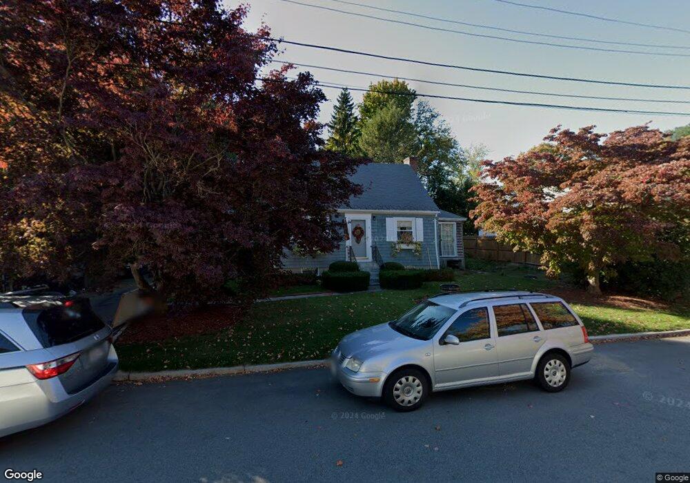 2 Northgate Rd, Stoneham, MA 02180 - photo 1