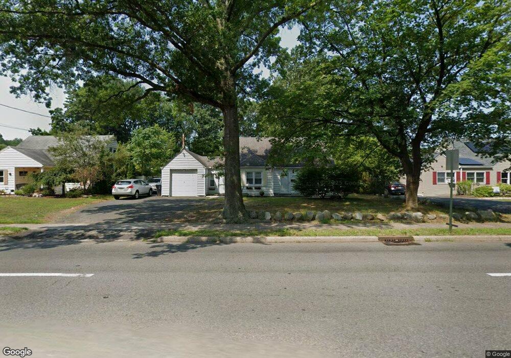 489 Forest Ave, Paramus, NJ 07652 - photo 1