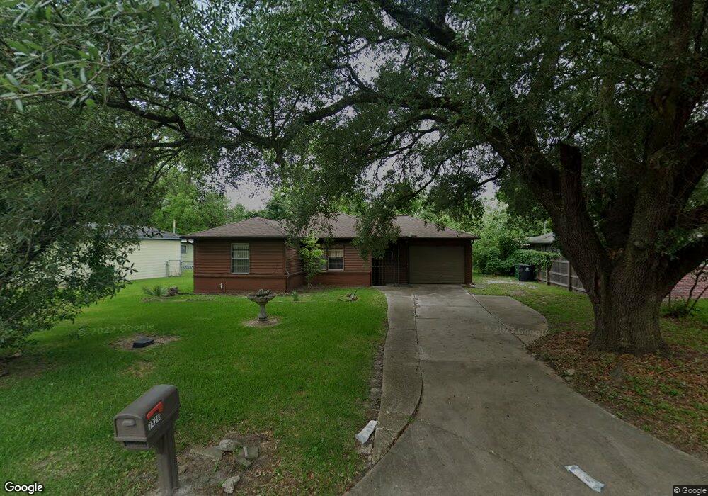 7426 Yoe St, Houston, TX 77016 - photo 1