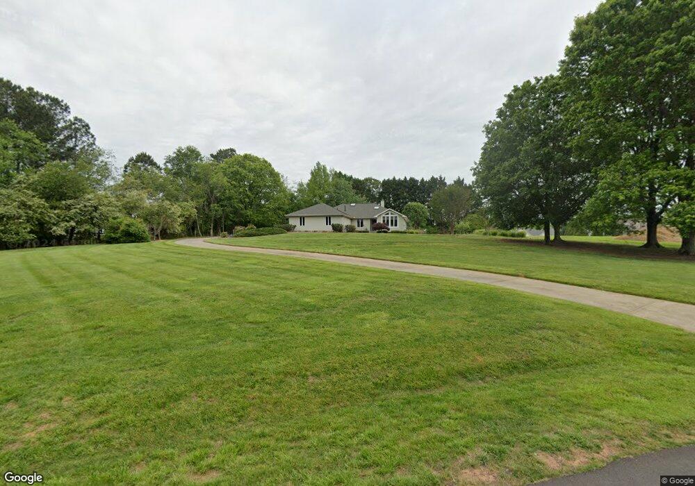 335 Chandler Pond Ct, Alto, GA 30510 - photo 1