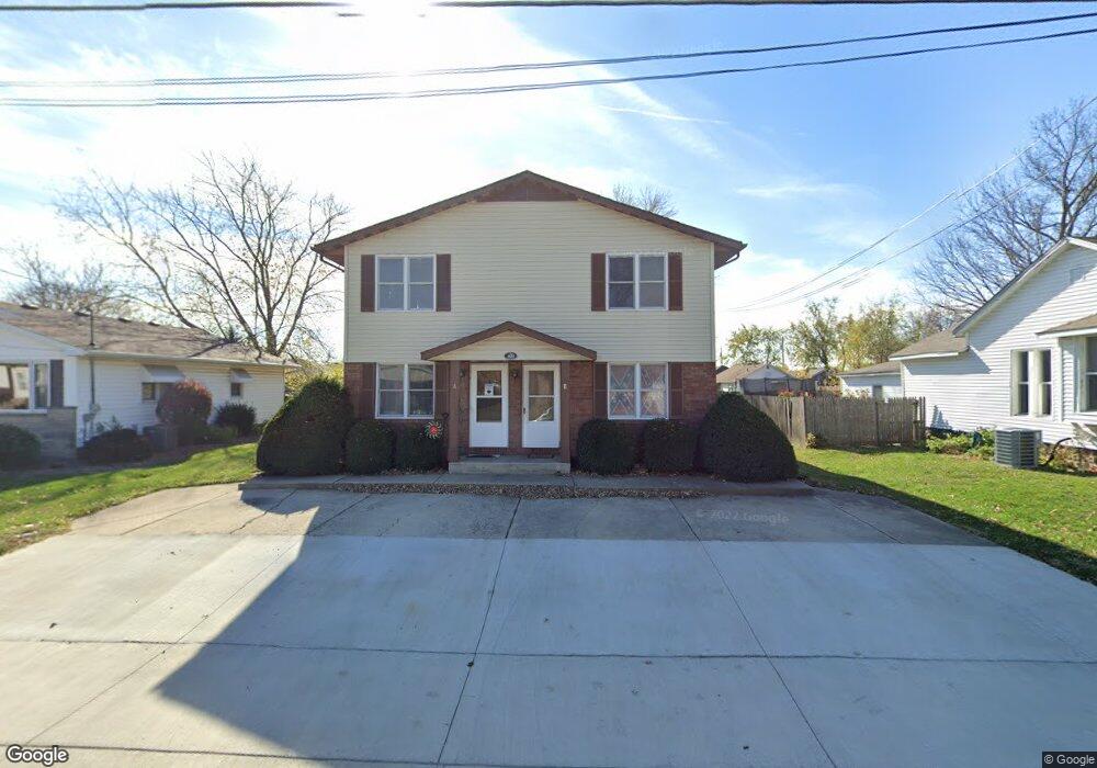 409 W Saint Anthony Ave, Effingham, IL 62401 - photo 1