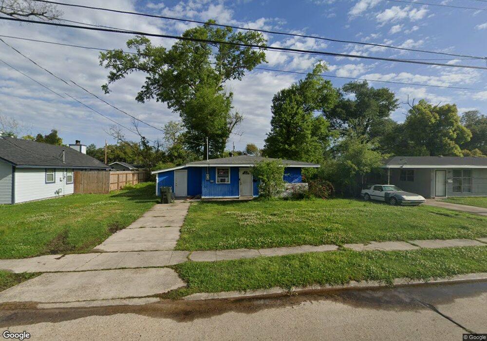 1605 Sage Dr, Lake Charles, LA 70607 - photo 1