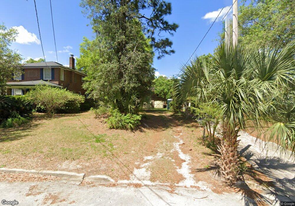 3849 Oak St, Jacksonville, FL 32205 - photo 1