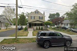 615 Walnut Ave, Laurel Springs, NJ 08021