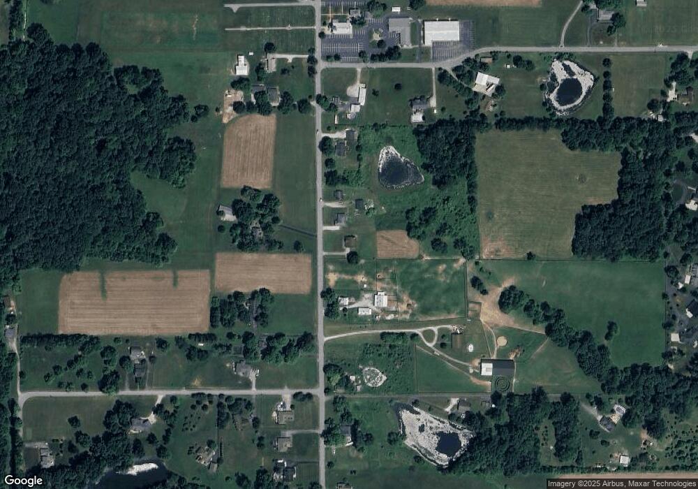 7330 Navilleton Rd, Floyds Knobs, IN 47119 - photo 1