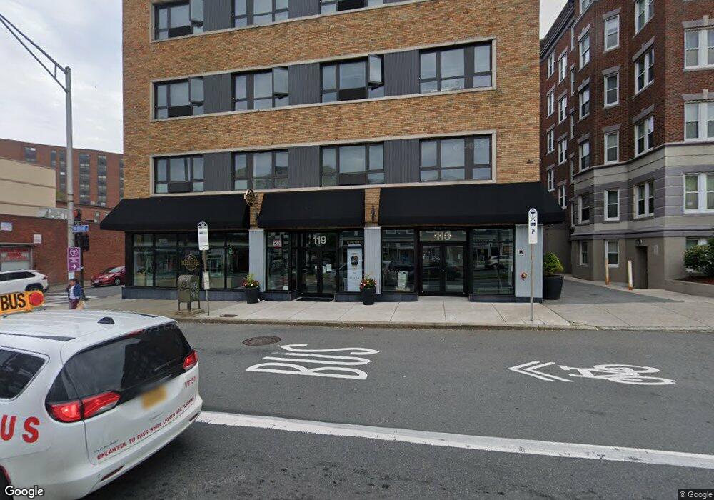 119 Broad St unit 206, Lynn, MA 01901 - photo 1