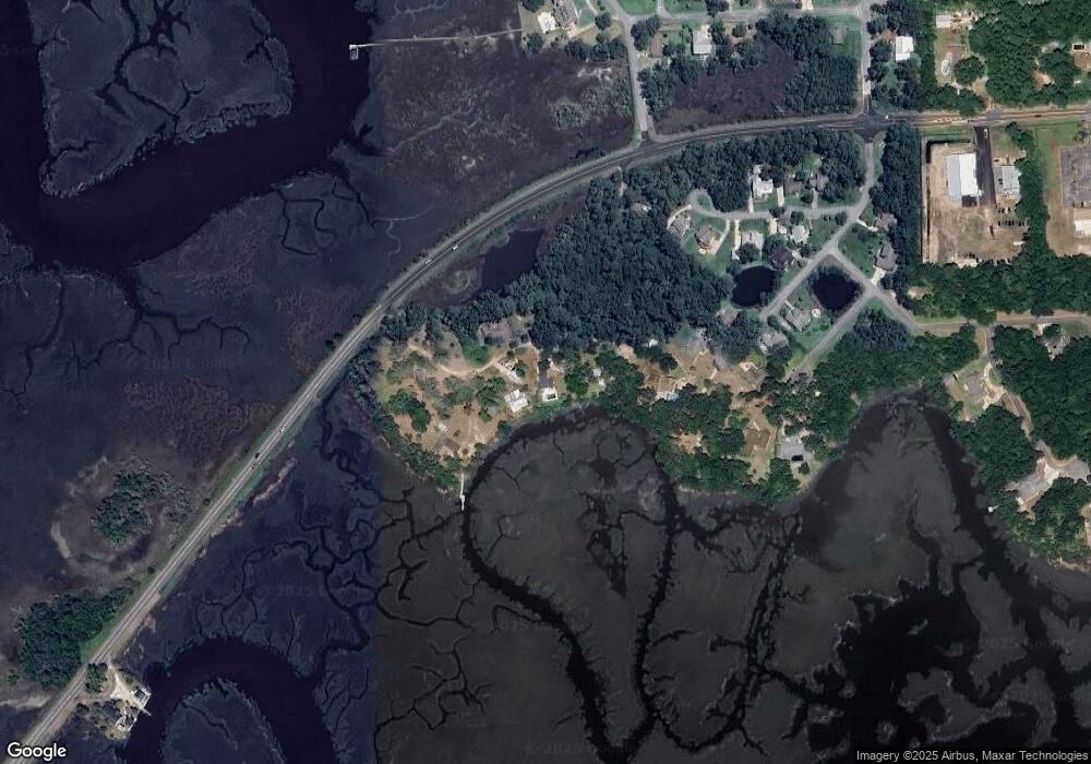 271 Watson Cir, Brunswick, GA 31520 - photo 1