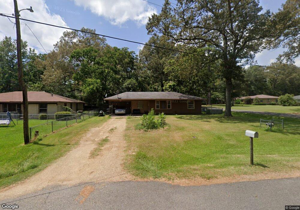 525 Eastwood Dr, Bastrop, LA 71220 - photo 1