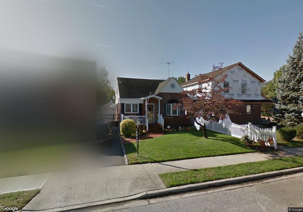 1123 Admont Ave, Franklin Square, NY 11010 - photo 1