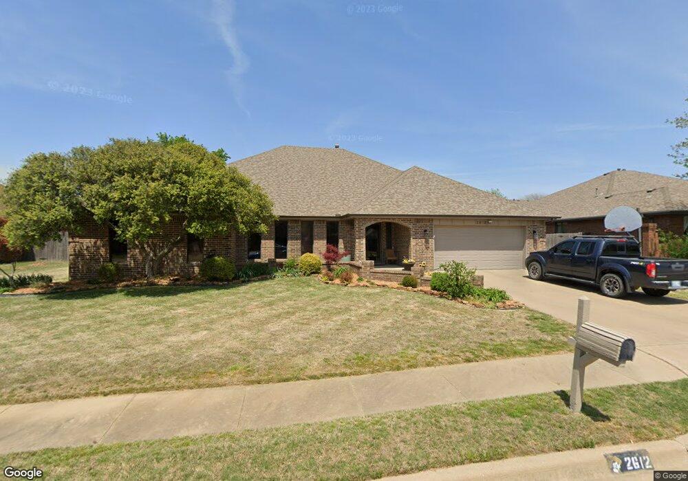 2612 Camelot Ct, Bartlesville, OK 74006 - photo 1