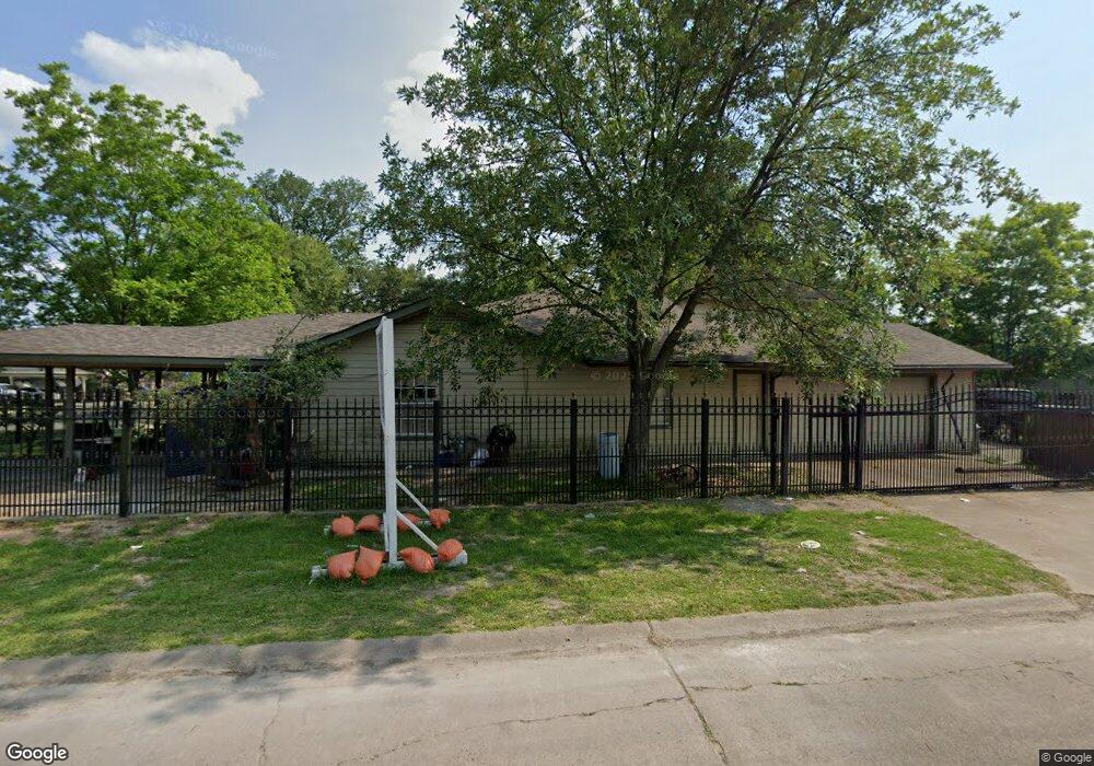 10925 Bentley St, Houston, TX 77093 - photo 1