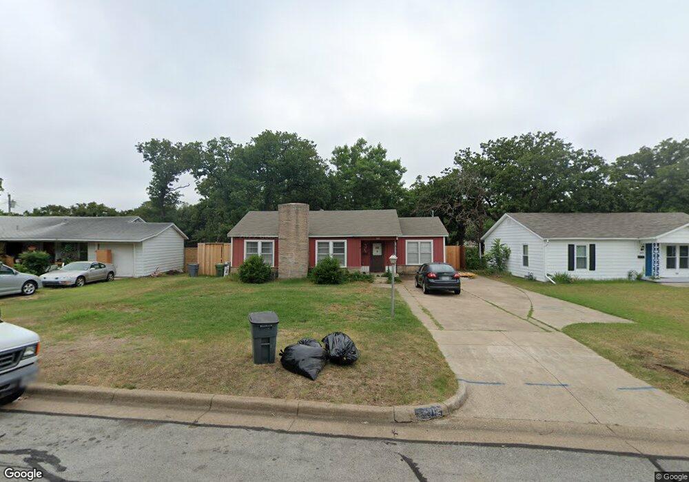 312 Belle St, Bedford, TX 76022 - photo 1