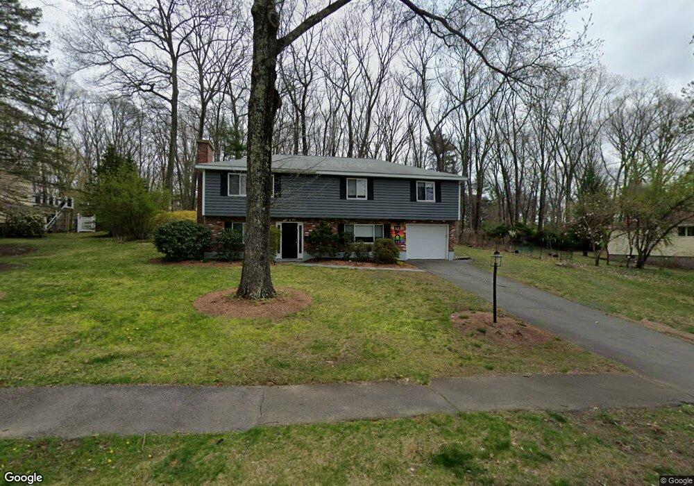 7 Laurie Ln, Framingham, MA 01701 - photo 1