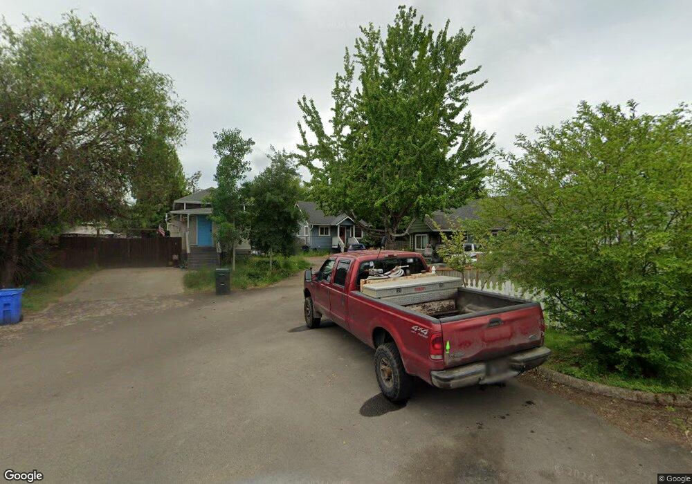 340 N Grove Ct, Eugene, OR 97404 - photo 1