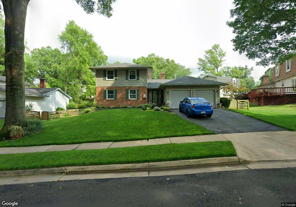 9833 Rand Dr, Burke, VA 22015 - photo 1