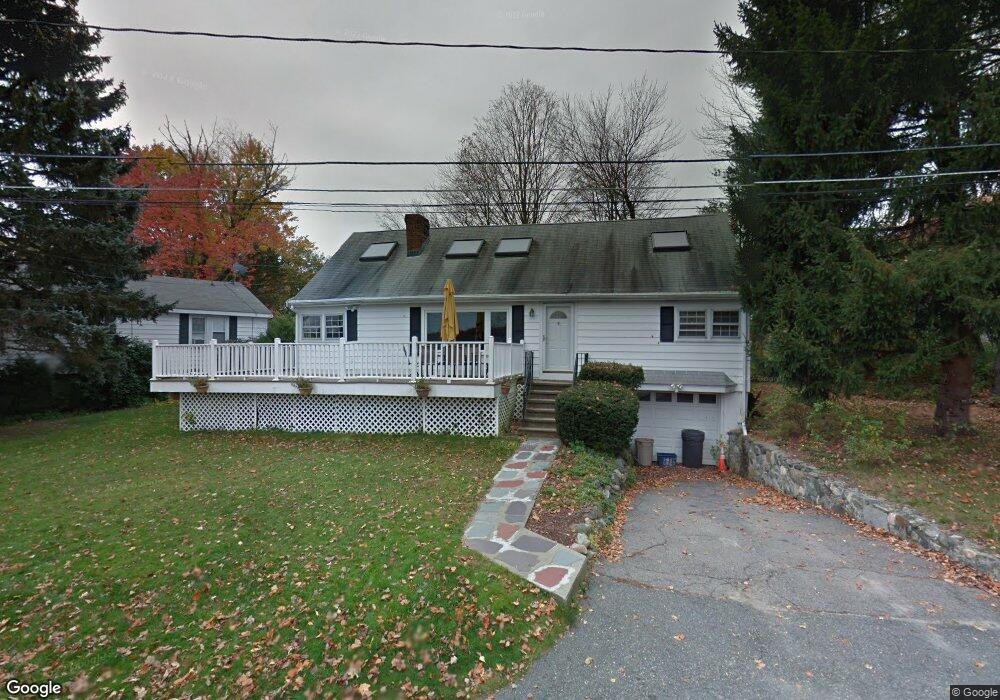 115 Lakeview Terrace unit 115, Waltham, MA 02451 - photo 1