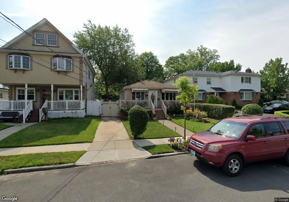 154 Rathbun Ave, Staten Island, NY 10312 - photo 1