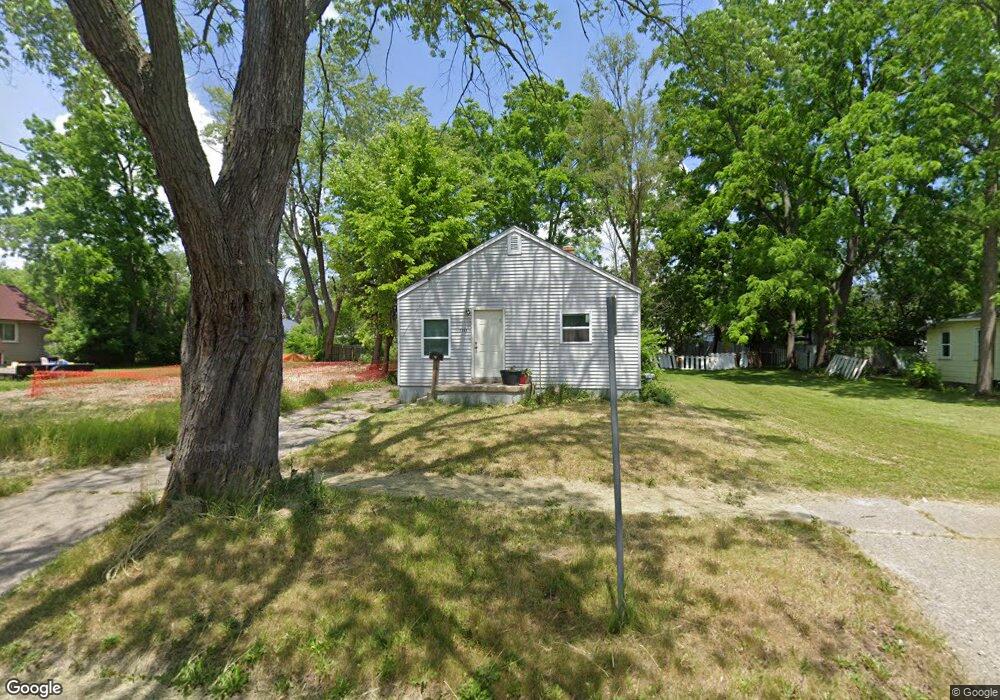 2213 Delaware Ave, Flint, MI 48506 - photo 1