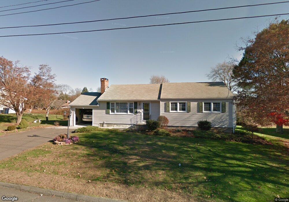 14 Locust St, Trumbull, CT 06611 - photo 1