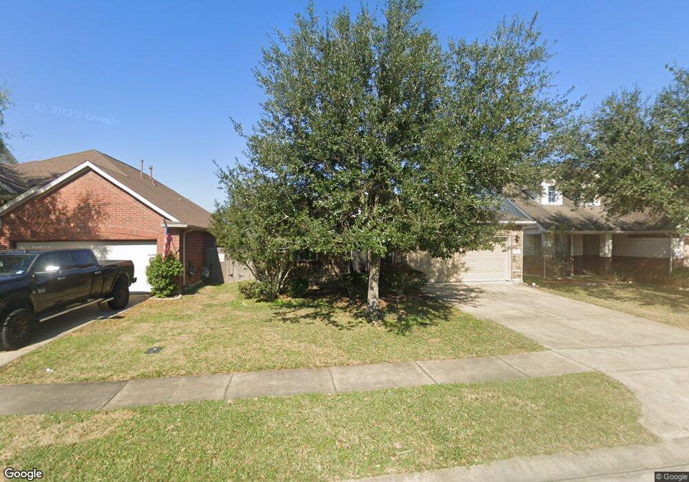1023 Luke Dr, Alvin, TX 77511 - photo 1