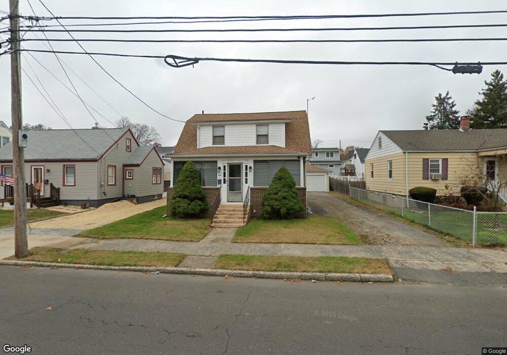 324 Thorme St, Bridgeport, CT 06606 - photo 1