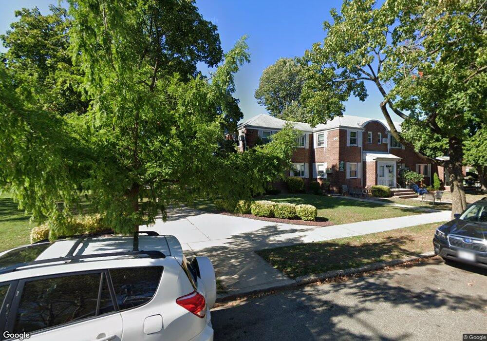 247-43 77 Crescent unit 43B, Bellerose, NY 11426 - photo 1