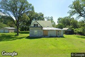 408 S High St, Calhoun, MO 65323