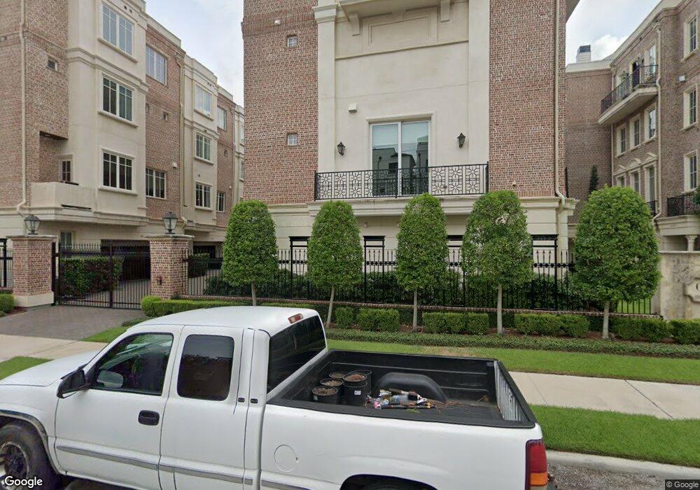 1917 Revere St unit 8, Houston, TX 77019 - photo 1