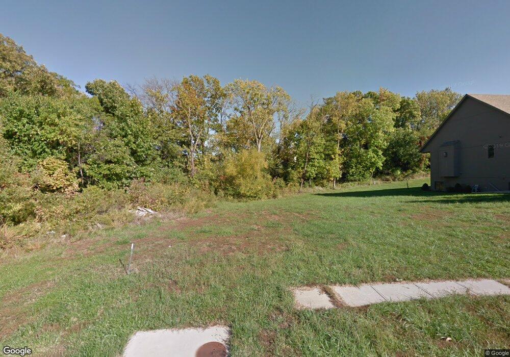 4921 Noland Rd, Shawnee, KS 66216 - photo 1