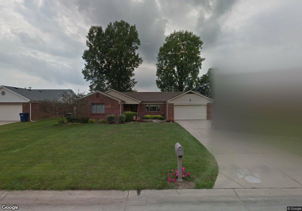 825 Westgate Dr, Anderson, IN 46012 - photo 1