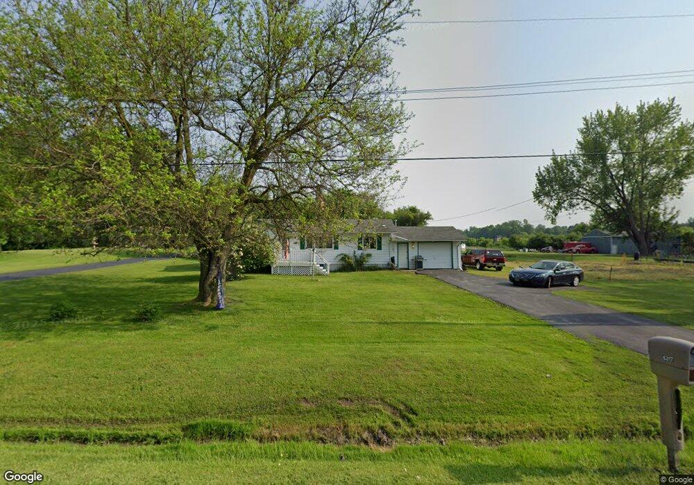 6317 E Coldwater Rd, Flint, MI 48506 - photo 1