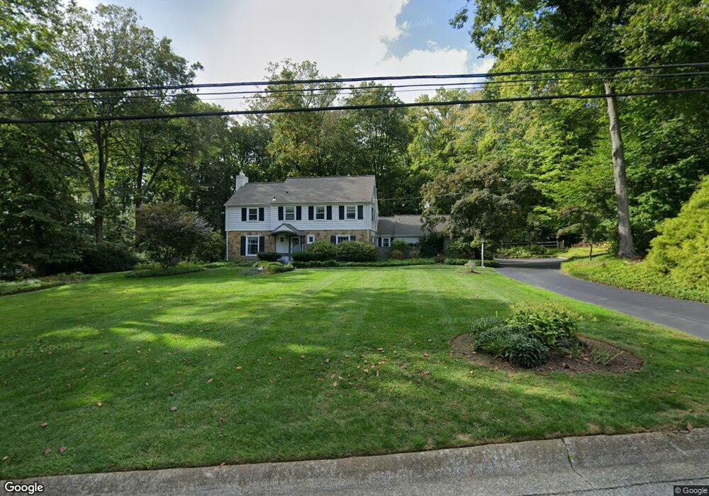 734 Woodcrest Rd, Wayne, PA 19087 - photo 1