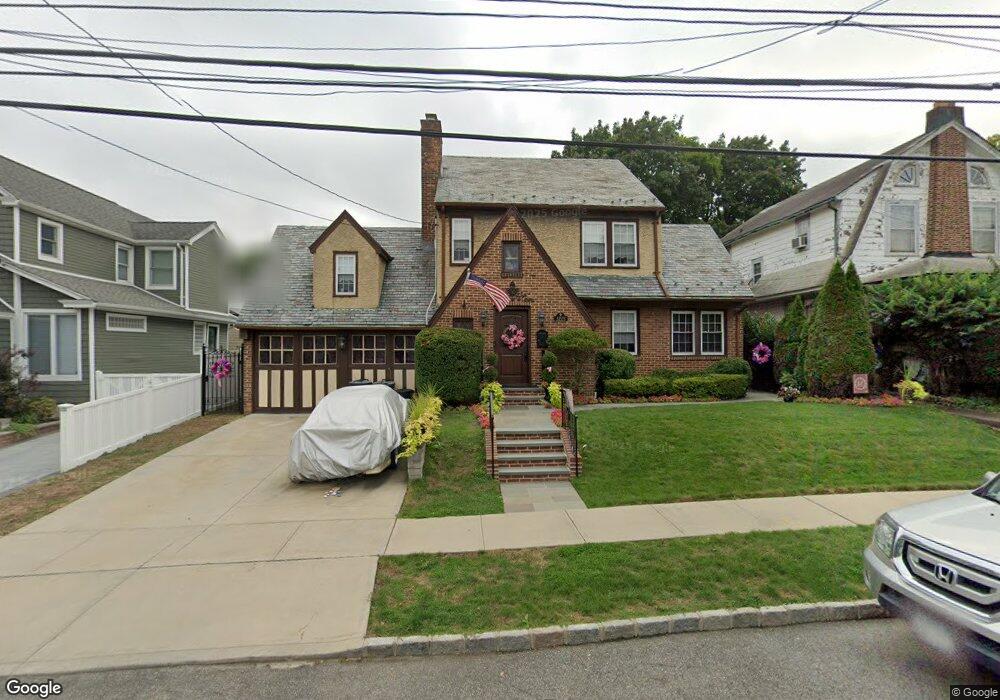 3225 169th St, Flushing, NY 11358 - photo 1