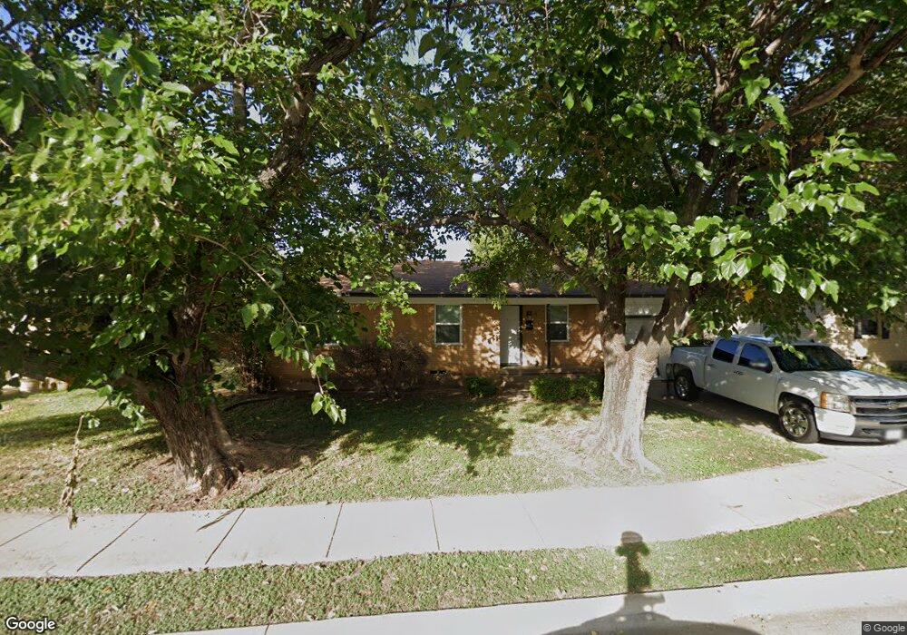 5009 Susan Lee Ln, North Richland Hills, TX 76180 - photo 1