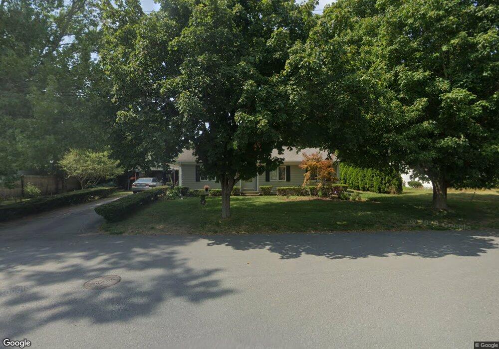 23 Hilltop Ave, Barrington, RI 02806 - photo 1