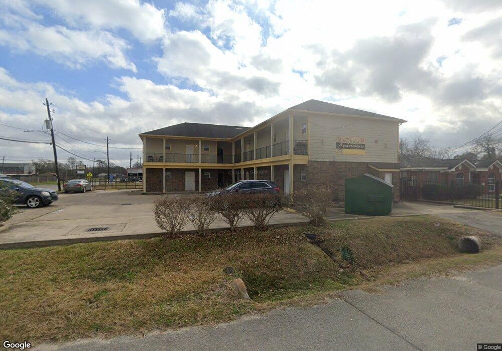 4720 Yellowstone Blvd, Houston, TX 77021 - photo 1