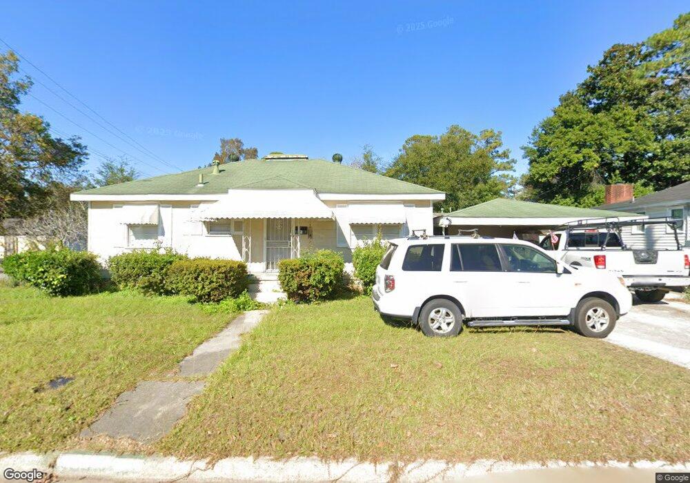 2102 Alabama Ave, Savannah, GA 31404 - photo 1