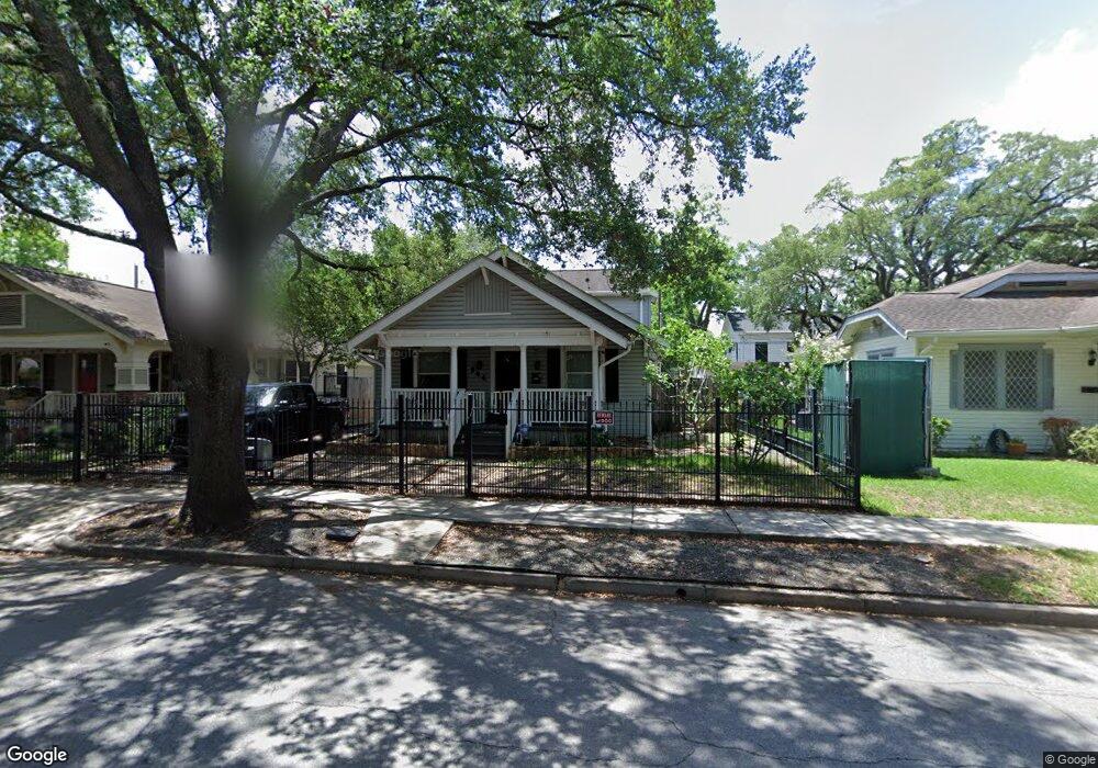 944 Bayland Ave, Houston, TX 77009 - photo 1