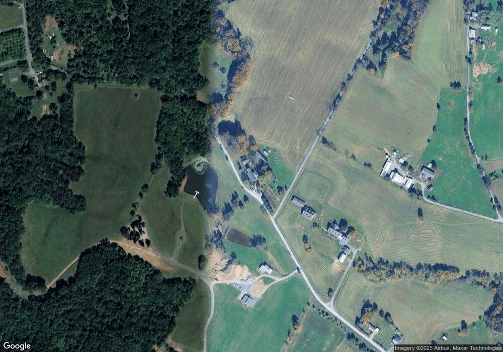 3059 Conococheague Ln, Greencastle, PA 17225 - photo 1