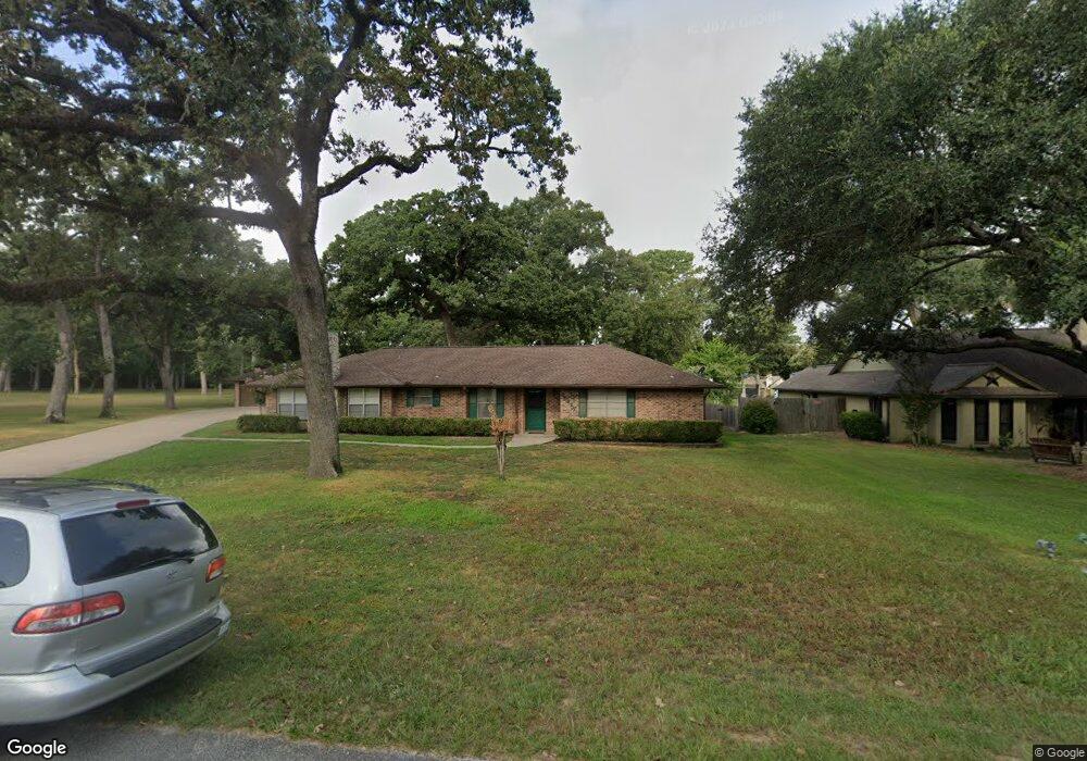 30327 Winfro Dr, Tomball, TX 77375 - photo 1